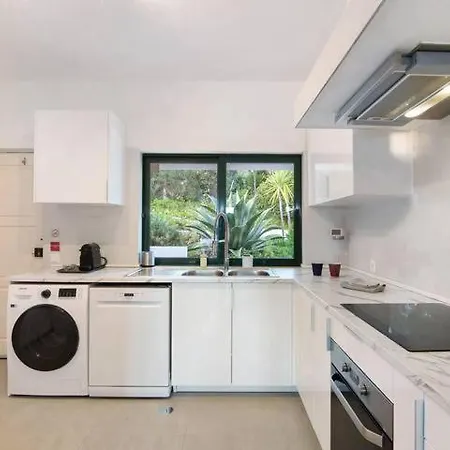 Magical Casa Koi In ساو برأس دي البورتيل