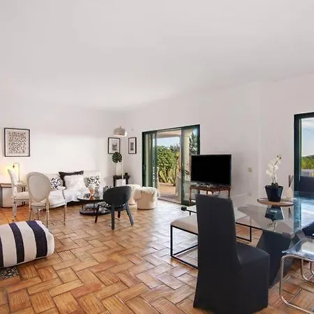 Magical Casa Koi In ساو برأس دي البورتيل