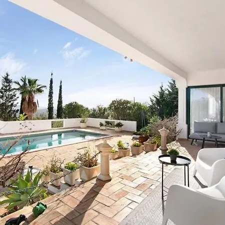 Magical Casa Koi In * סאו בראס דה אלפורטל